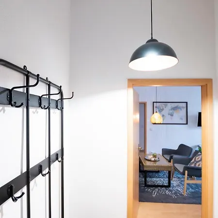 Schlosschemnitz-tolle Ferienwohnung Mit Balkon * Chemnitz