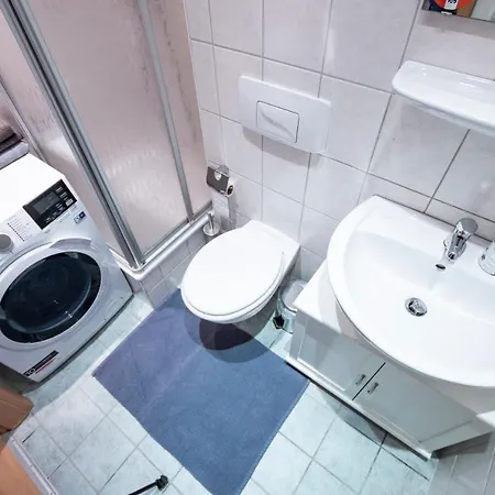 Schlosschemnitz-tolle Ferienwohnung Mit Balkon Chemnitz